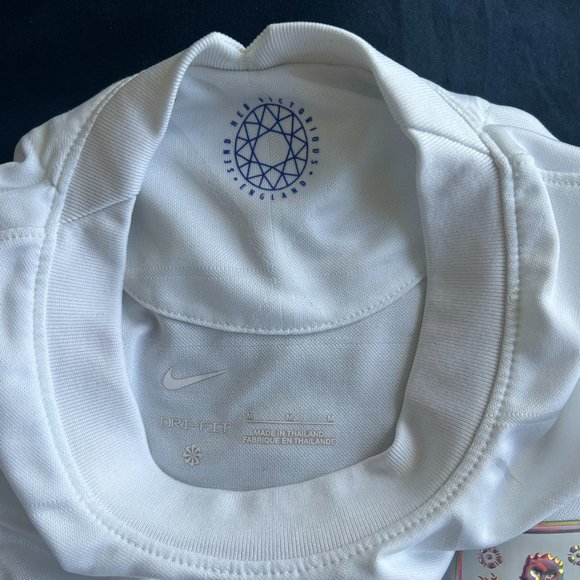 England 2022 Stadium Home Jersey (Authentic) - Picture 4 of 4